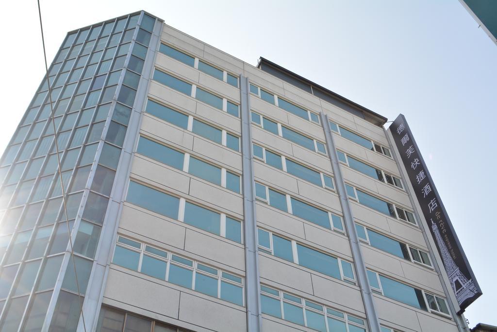 De Reve Express Hotel Chiayi Exterior foto