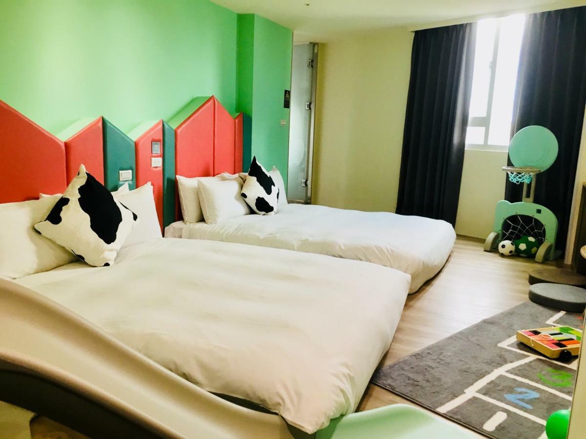 De Reve Express Hotel Chiayi Exterior foto